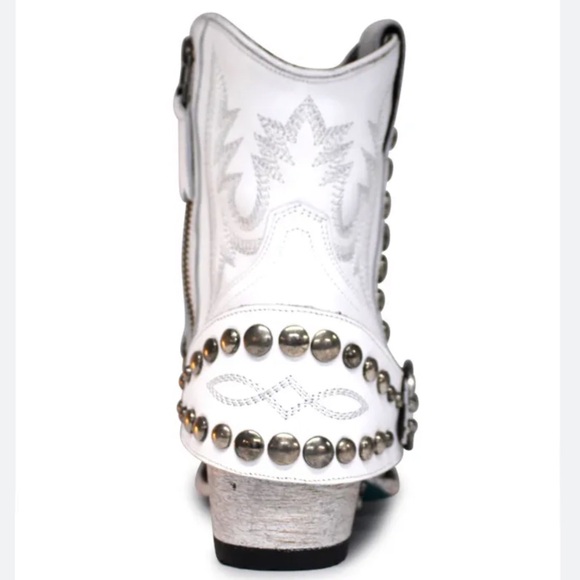 Lane Silver Mesa Bootie - white - Picture 7 of 10